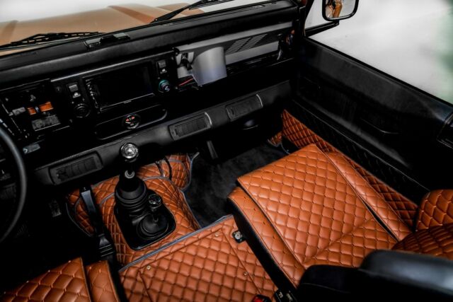 1993 Land Rover Defender 110 SPORT UTILITY - photo 12