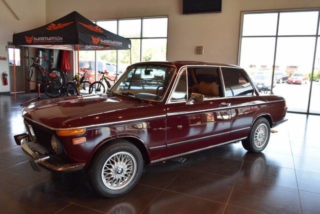 CLEAN TITLE, FULLY RESTORED, AUTOMATIC, SUNROOF 1976 BMW 2002