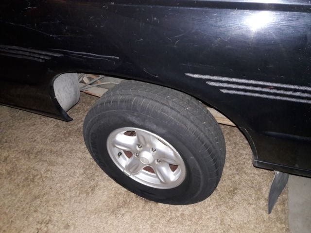 1994 Mazda B-Series Pickups - photo 12