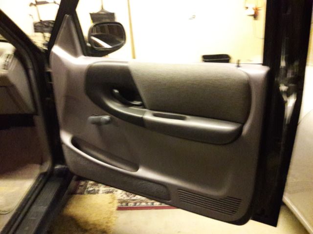 1994 Mazda B-Series Pickups - photo 9