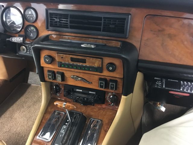 1989 Jaguar XJ6 - photo 6