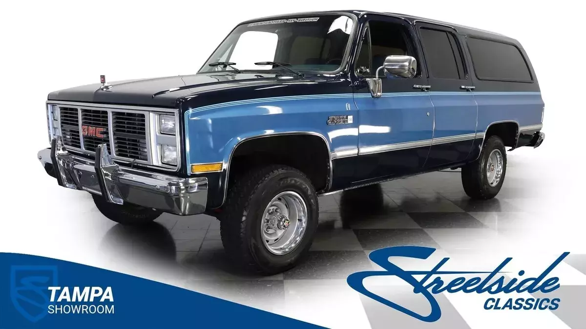 CLEANEST SUBURBAN ON THE MARKET 350 V8 4X4 COLD A/C SUPER NICE INSIDE AND OUT DO 1988 GMC Suburban V1500 Sierra Classic 4x4