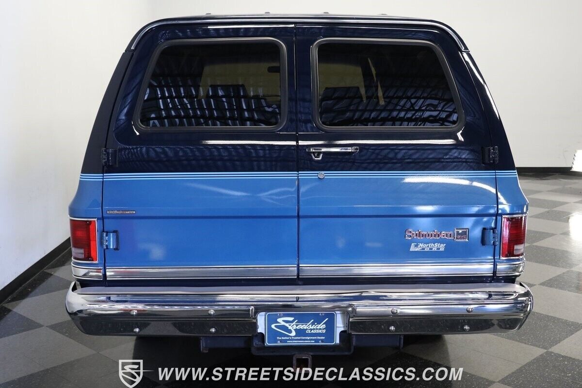 1988 GMC Suburban V1500 Sierra Classic 4x4 - photo 8