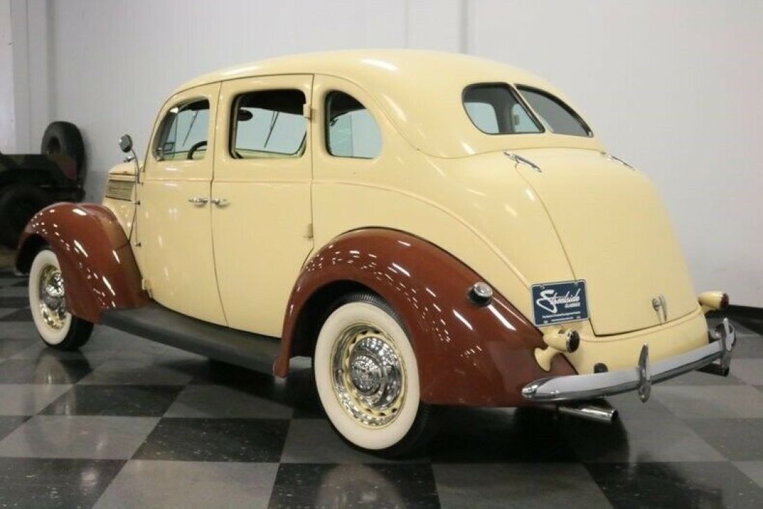 1937 Ford Model 78 Fordor Sedan - photo 10