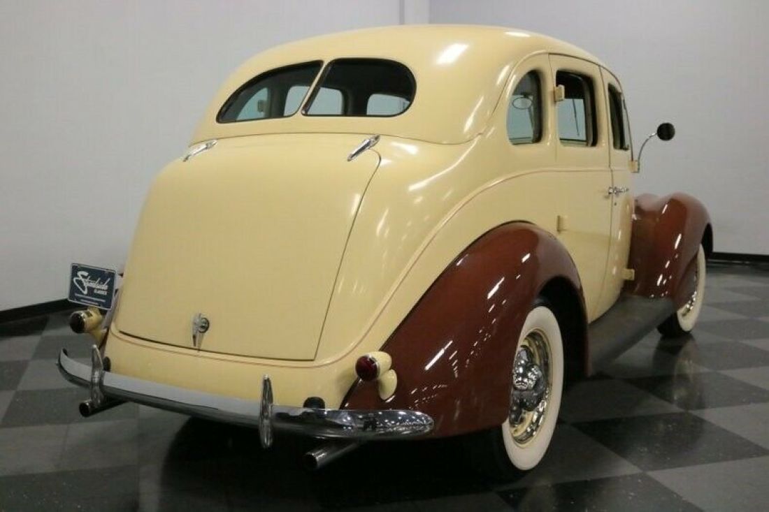 1937 Ford Model 78 Fordor Sedan - photo 13