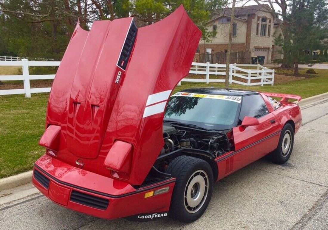 1984 Chevrolet Corvette - photo 3