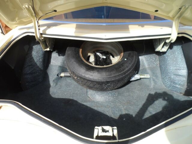 1975 Pontiac Grand Prix Tan - photo 11