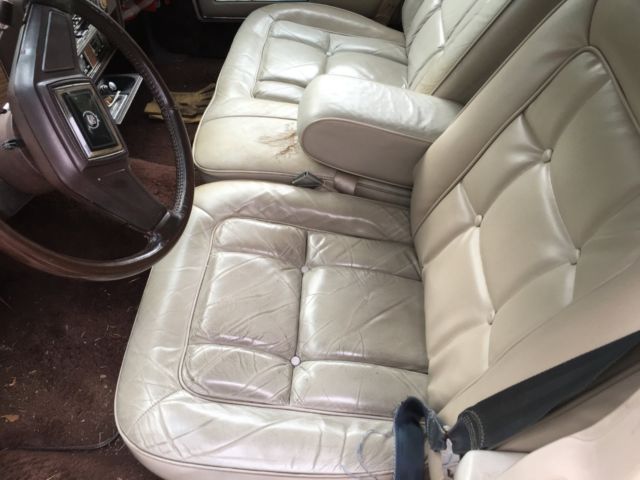 1984 Cadillac Fleetwood