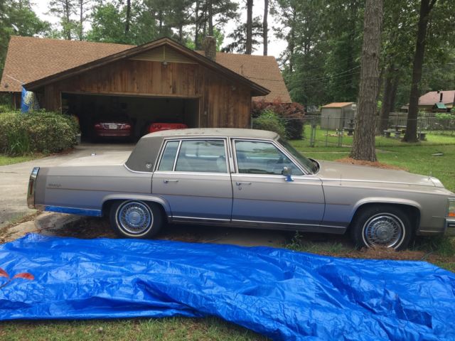 1984 Cadillac Fleetwood - photo 2
