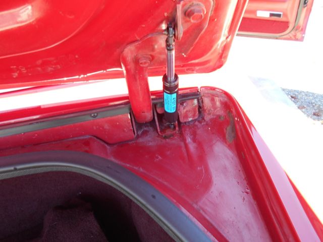 1981 Cadillac Eldorado CONVERTIBLE - photo 12