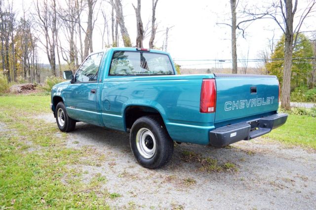 1994 Chevrolet C/K Pickup 1500 - photo 3