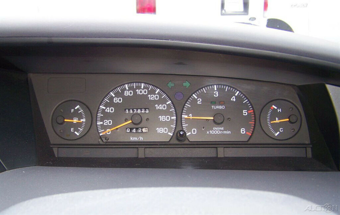 1993 Toyota Previa 73K 4WD 5-SPD TURBO DIESEL DUAL A/C WAGON - photo 9