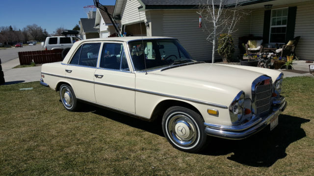1968 Mercedes-Benz 200-Series - photo 4