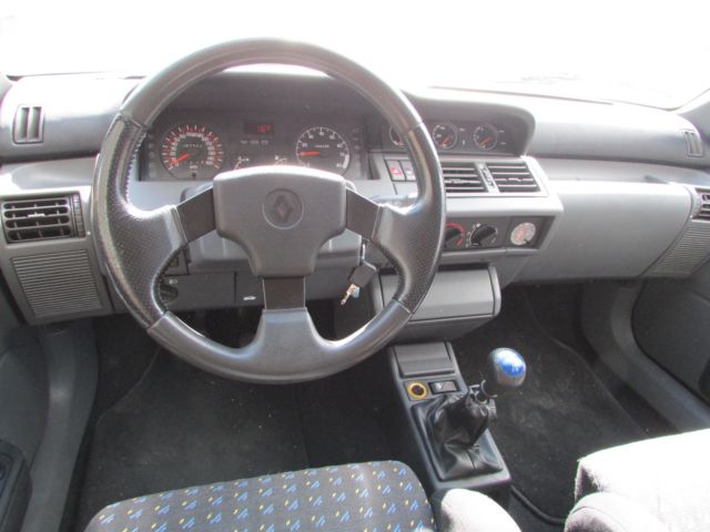1991 Renault Euro Clio - photo 11