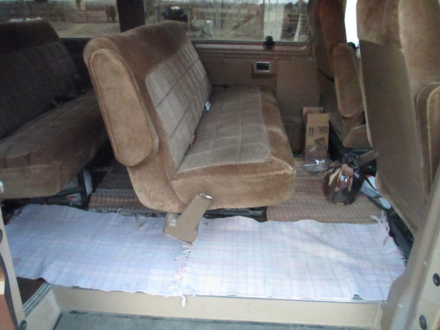 1989 Ford E-Series Van xlt - photo 6