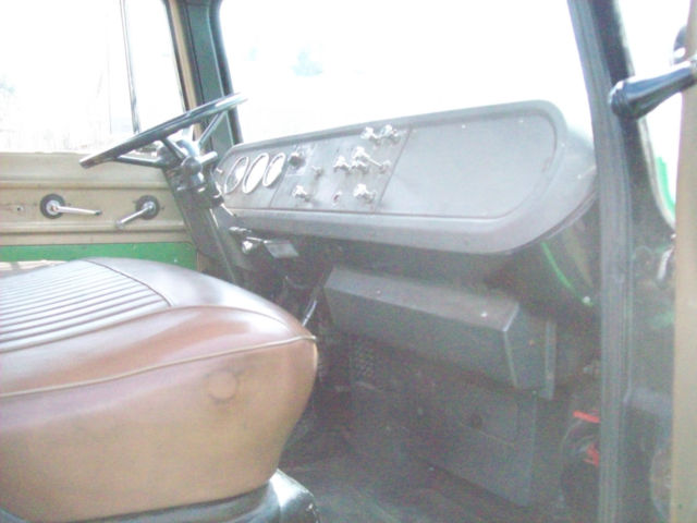 1966 International Harvester CAB OVER - photo 13