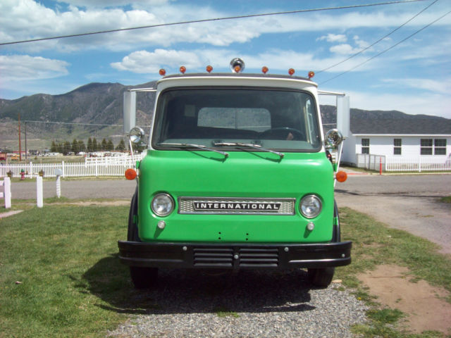 1966 International Harvester CAB OVER - photo 2