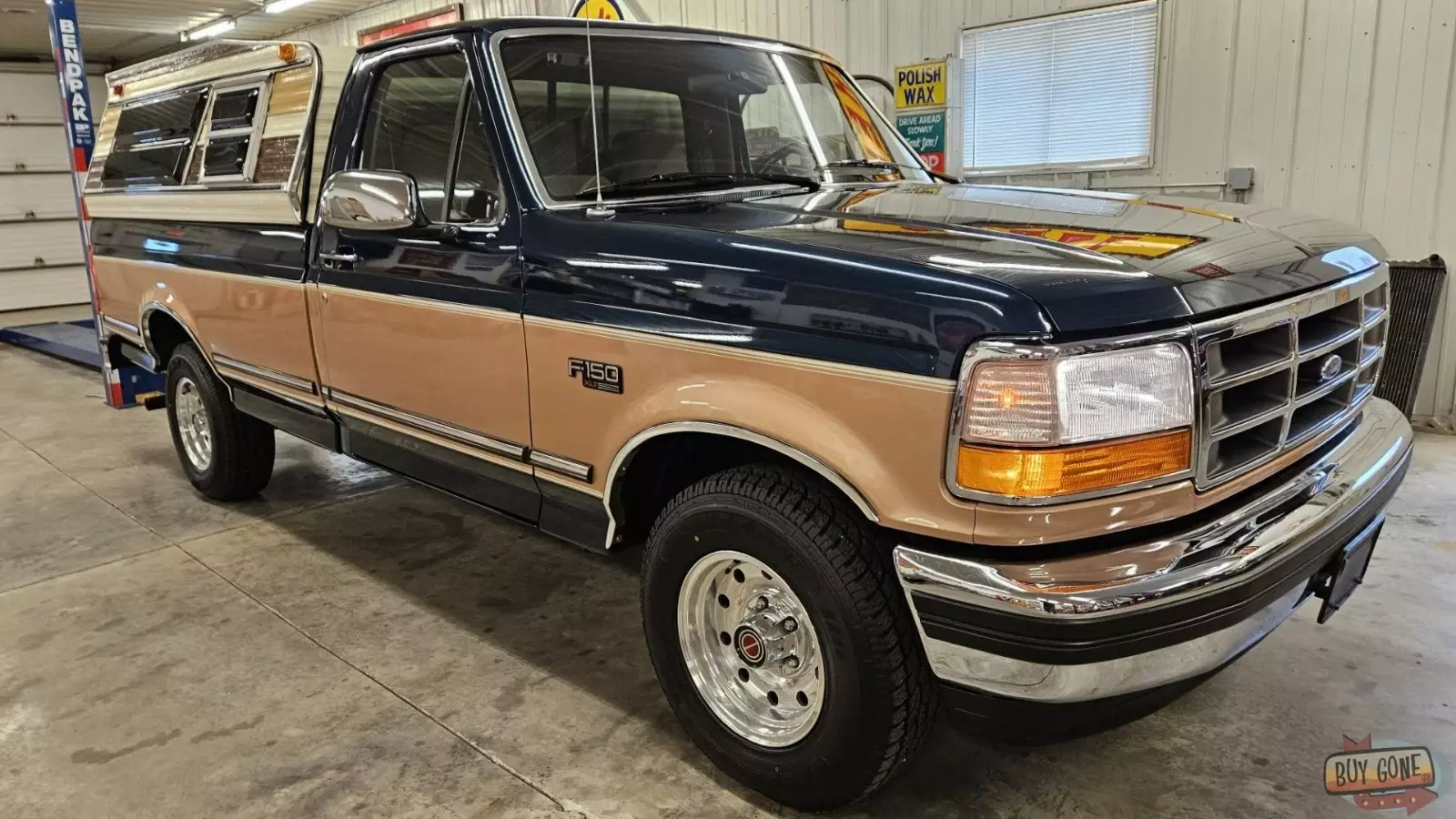 1994 Ford F-150 302 V8 Rust Free Original Paint Very Rare Combo 68k Miles - photo 2