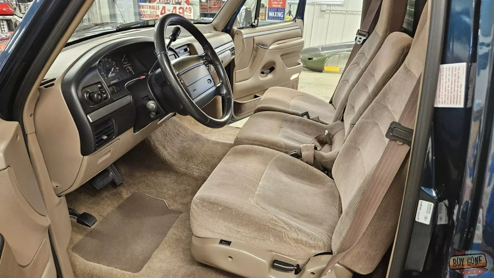 1994 Ford F-150 302 V8 Rust Free Original Paint Very Rare Combo 68k Miles - photo 7