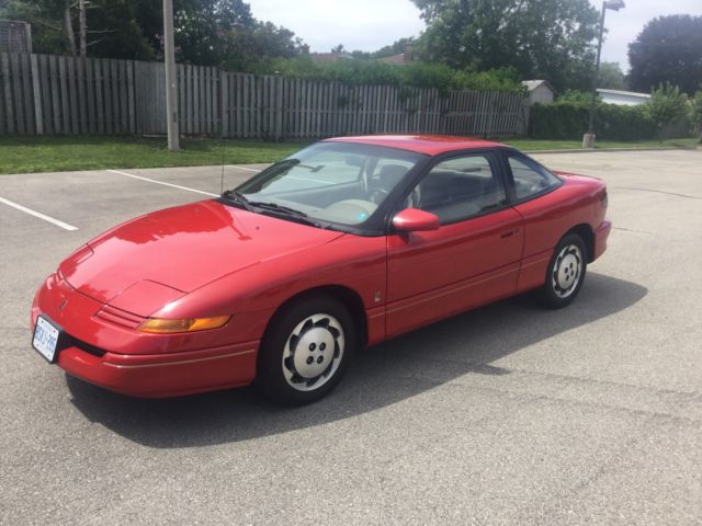1992 Saturn S-Series Base Coupe 2-Door - photo 2