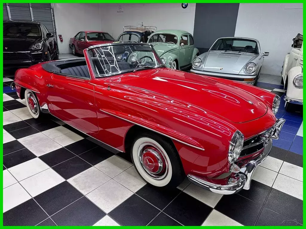 COLLECTERS GRADE - DESRIBLE COLORS! 1961 Mercedes-Benz SL-Class NICELY RESTORED - BOTH TOPS - STUNNING!