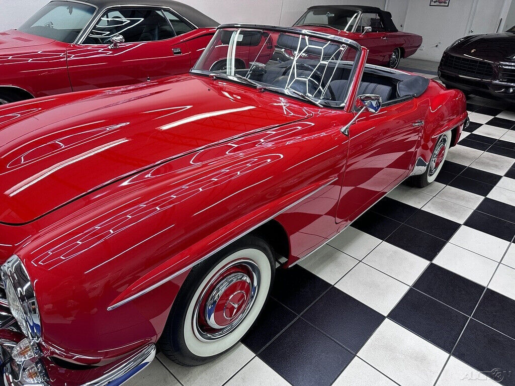 1961 Mercedes-Benz SL-Class NICELY RESTORED - BOTH TOPS - STUNNING! - photo 13