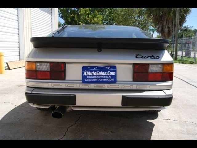 1986 Porsche 944 Turbo - photo 6