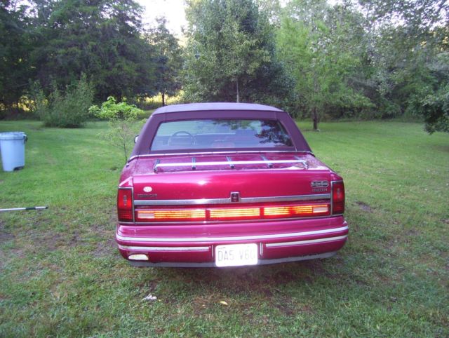 1994 Lincoln Town Car - photo 2