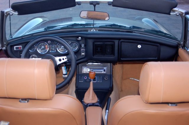 1973 MG MGB Roadster - photo 8