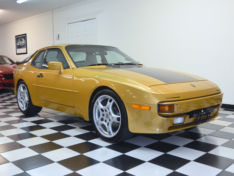 1989 Porsche 944 - photo 2