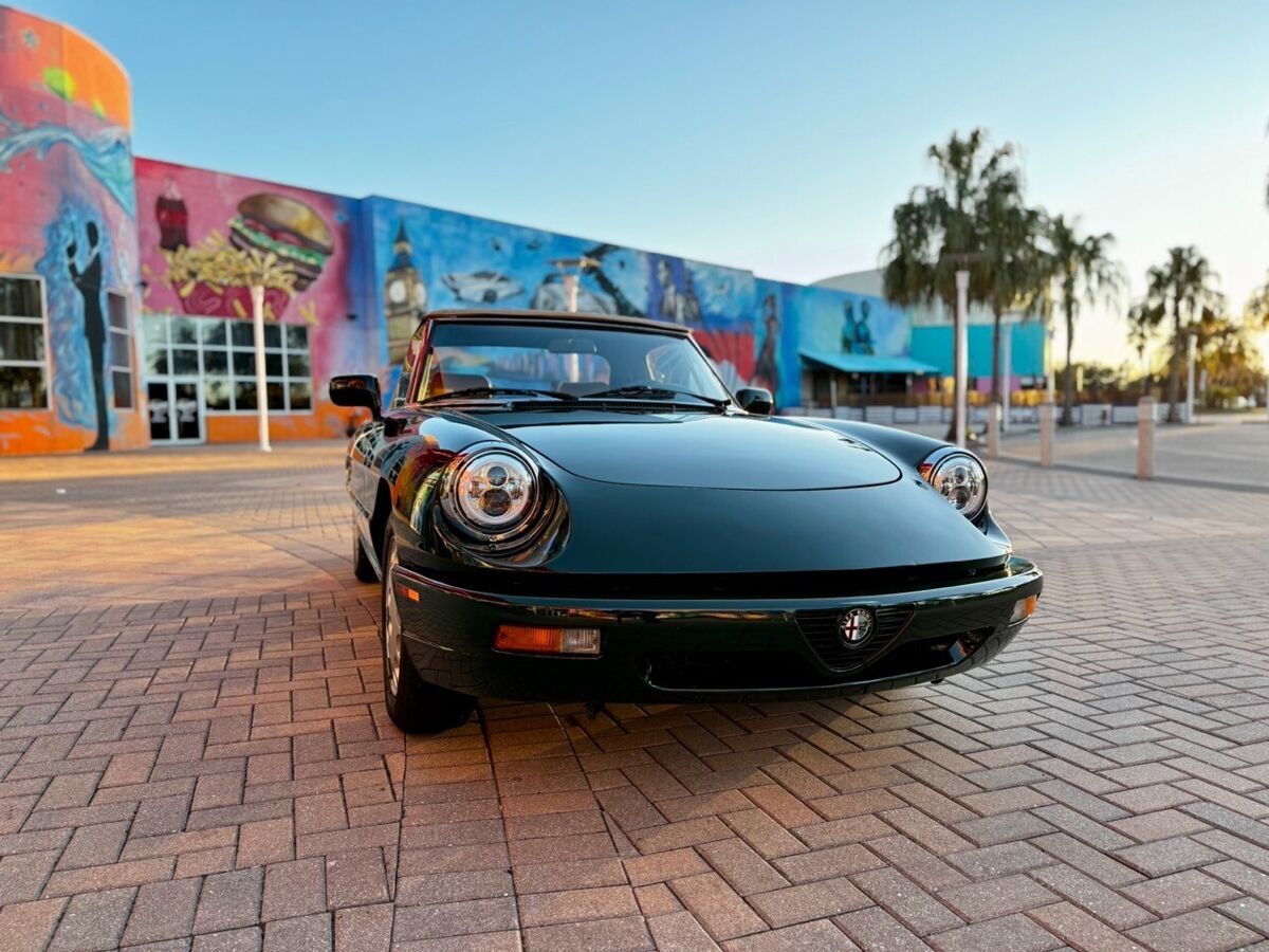 1991 Alfa Romeo Spider SPIDER VELOCE GREEN SPECIAL EDITION - photo 4