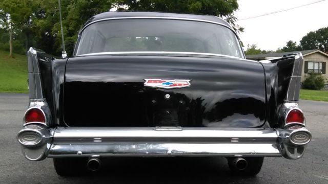 1957 Chevrolet Bel Air/150/210 - photo 4