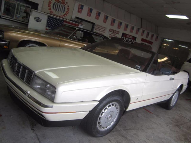 1987 Cadillac Allante CONVERTIBLE - photo 3