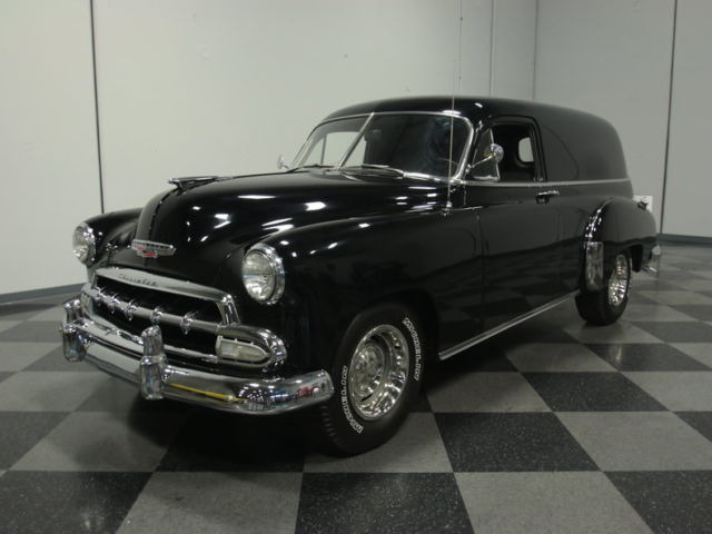 COLLECTOR-OWNED DELIVERY, NICE RESTO, 350 V8, AUTO, PWR FRNT DISC & STEER, A/C! 1952 Chevrolet Sedan Delivery