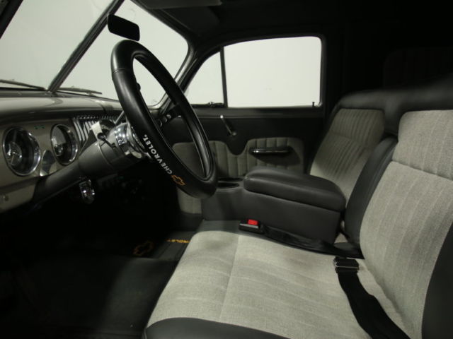 1952 Chevrolet Sedan Delivery - photo 4