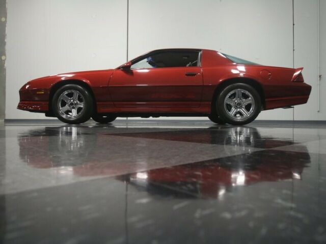 1989 Chevrolet Camaro IROC Z/28 - photo 12
