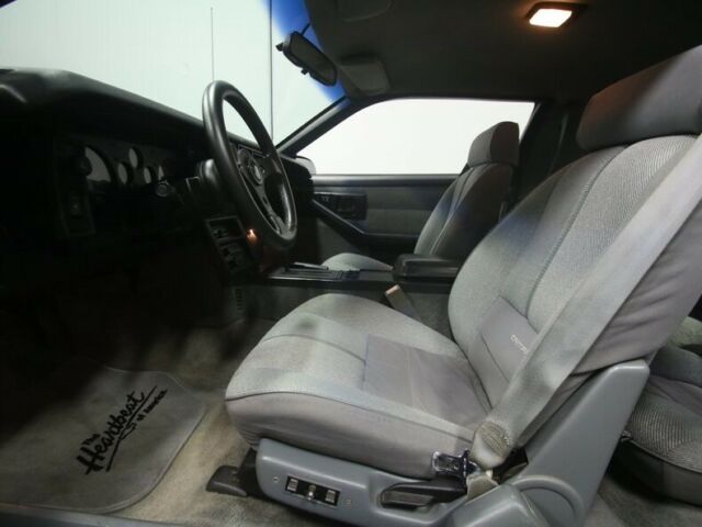 1989 Chevrolet Camaro IROC Z/28 - photo 5