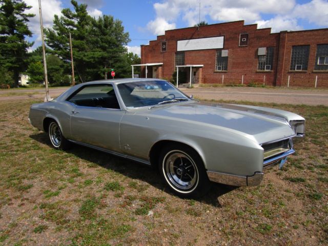 1966 Buick Riviera