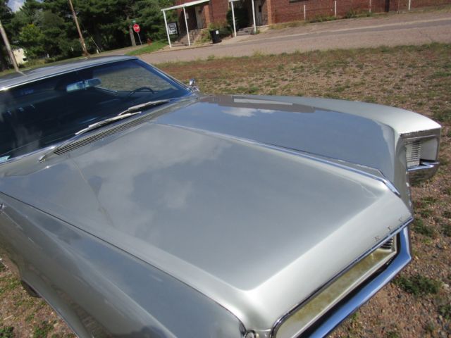 1966 Buick Riviera - photo 10