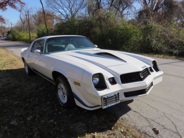 1979 Chevrolet Camaro Z28 - photo 3