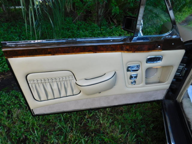 1981 Rolls-Royce Corniche - photo 6