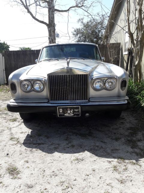 1975 Rolls-Royce Silver Shadow - photo 2