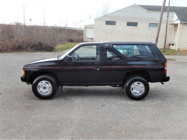 1987 Nissan Pathfinder XE - photo 6