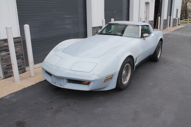 Collectors Edition Cross fire Injection needs completion 14k actual miles 1982 Chevrolet Corvette 2dr Hatchbac