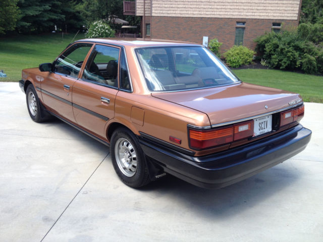 1989 Toyota Camry 4 Dr. Sedan - photo 2
