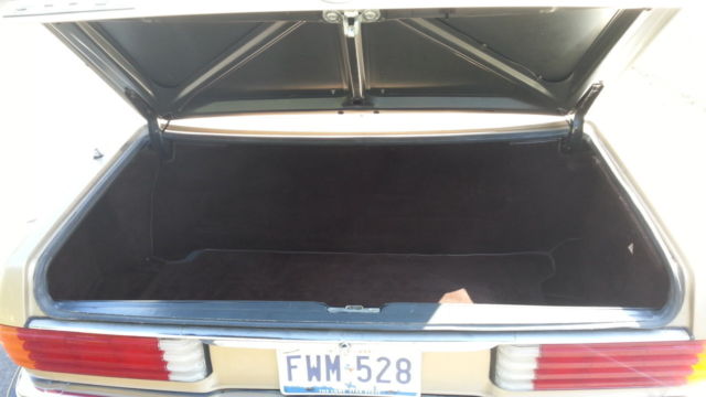 1986 Mercedes-Benz 500-Series - photo 9