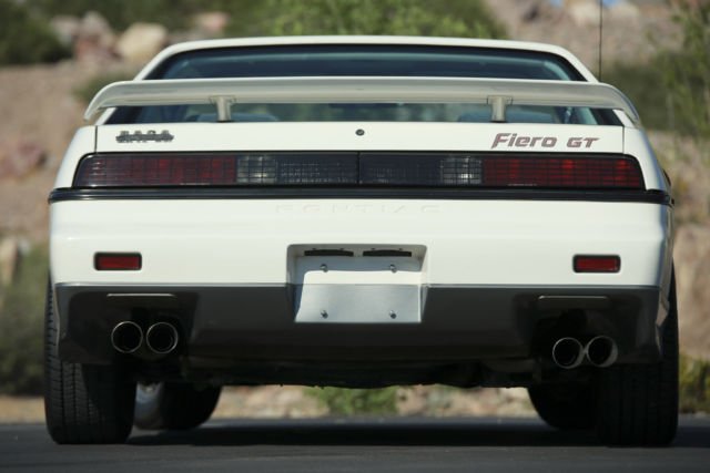 1985 Pontiac Fiero MINT GT 4 SPD WS6 PERFORMANCE ONLY 4,621 MILES - photo 12