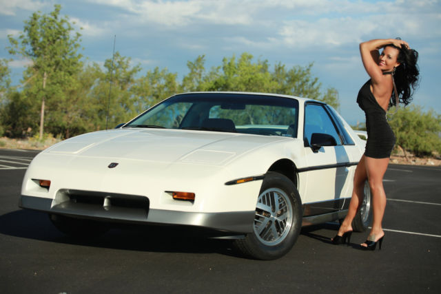 1985 Pontiac Fiero MINT GT 4 SPD WS6 PERFORMANCE ONLY 4,621 MILES - photo 5