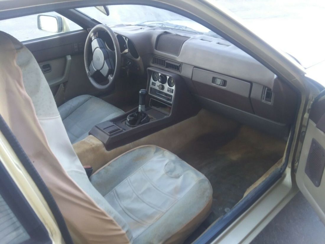 1984 Porsche 944 - photo 5