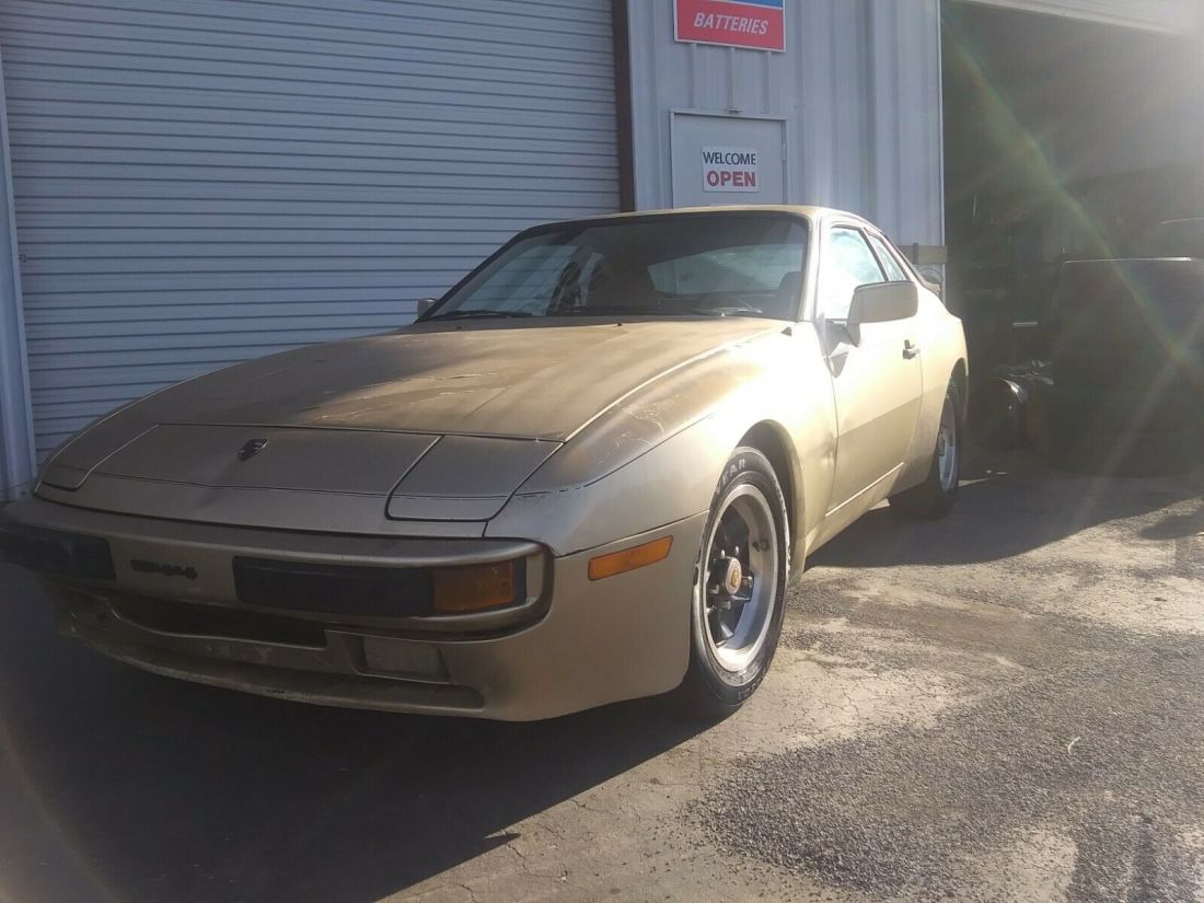 1984 Porsche 944 - photo 8